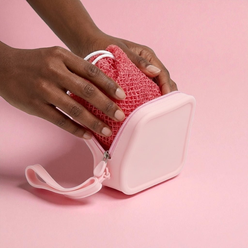 lumi beauty essentials travel case with african sponge inside - Solaurae