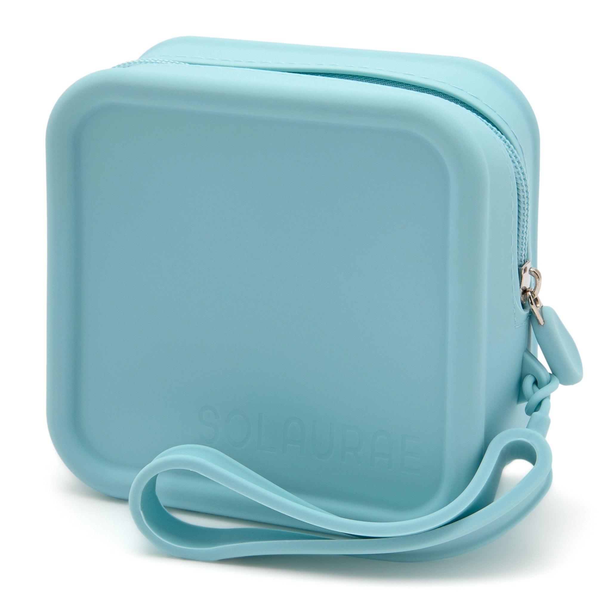 lumi beauty essentials travel case in color sky - Solaurae